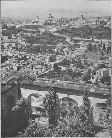 29 Looking Northwest from the Generalife over Granada 