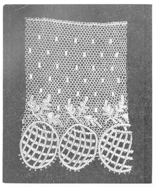 Lace with small rectangles on hexagonal
    ground
