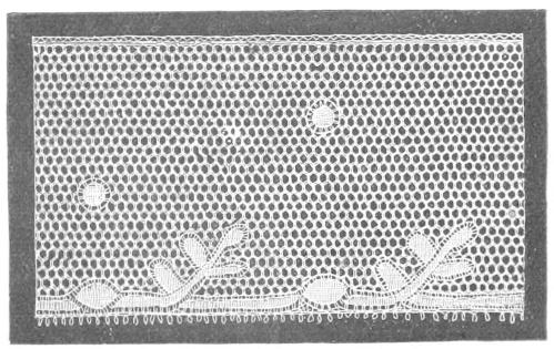 Lace with double threads in hexagonal
    ground