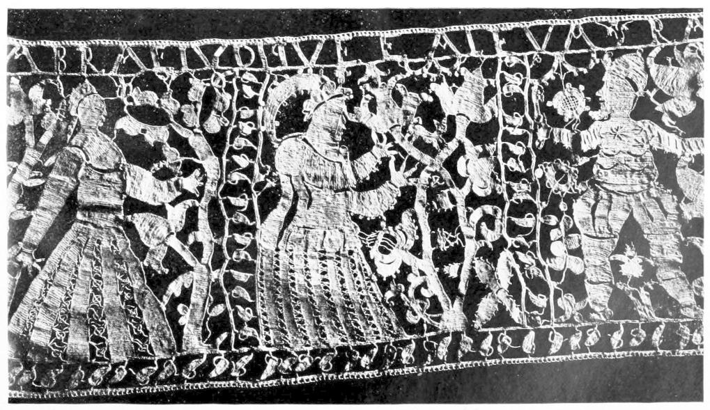 Lace with three human figures